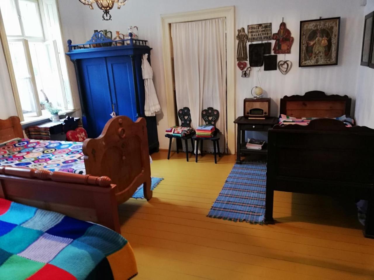 Rozmaringos Udvarhaz Dunafoldvar Extérieur photo
